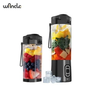 Liquidificador portátil elétrico de 700ml, recarregável via USB, com 6 lâminas, ideal para shakes, smoothies e sucos frescos.