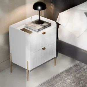 Mesa De Cabeceira 100% Mdf 2 Gavetas Laqueadas Pé Dourado