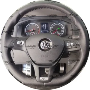 Capa De Volante Costurada Tcross Liso Preto