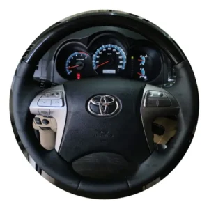 Capa De Volante Costurada Hilux Sw4 2015 Volante Liso Preto