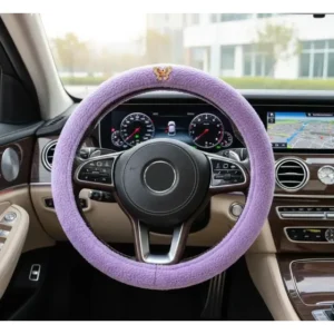 Capa De Volante Lilás Com Pelúcia Decorada