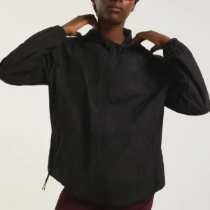 Jaqueta Esportiva Feminina Corta Vento Com Capuz Hering Spor