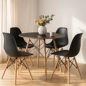 Conjunto Mesa Eames Cor preto com 4 Cadeiras La Mobilia