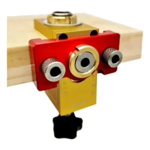 * Guia De Carpintaria: Ferramenta De Localização De Placas