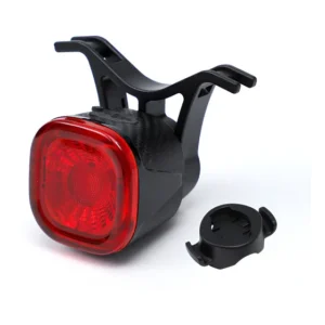 Luz Traseira Bike Recarregável PBS IPX6 LED Sensor Freio USB