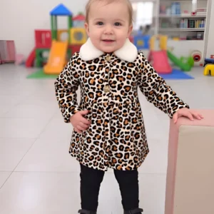 Casaco Infantil Baby Sobretudo Gola Peludinha Ovelhinha Luxo