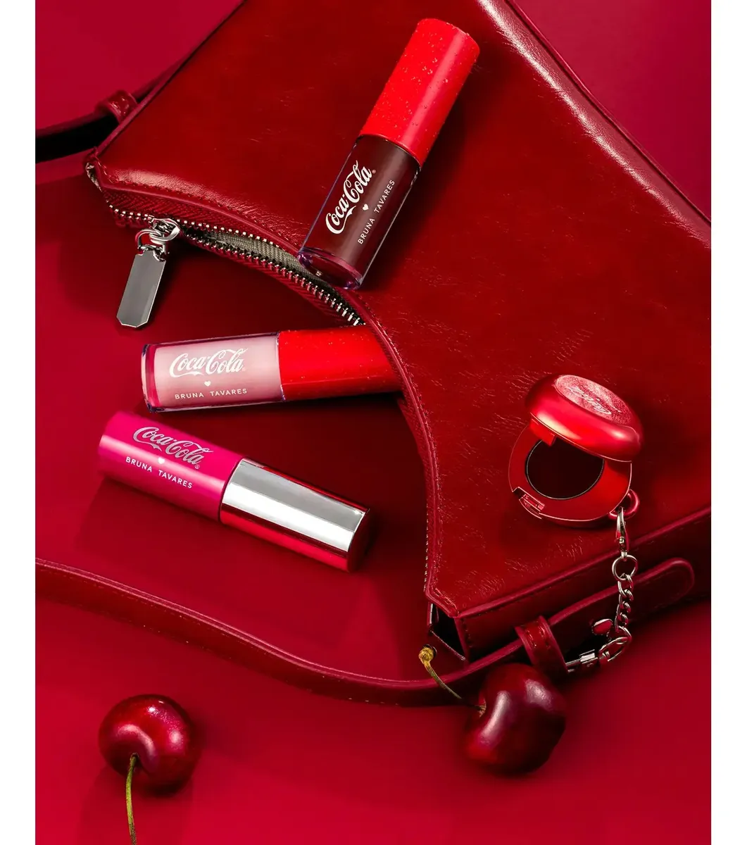 Balm Labial Refresh Your Lips Bruna Tavares Coca Cola 4,65g - Imagem 3