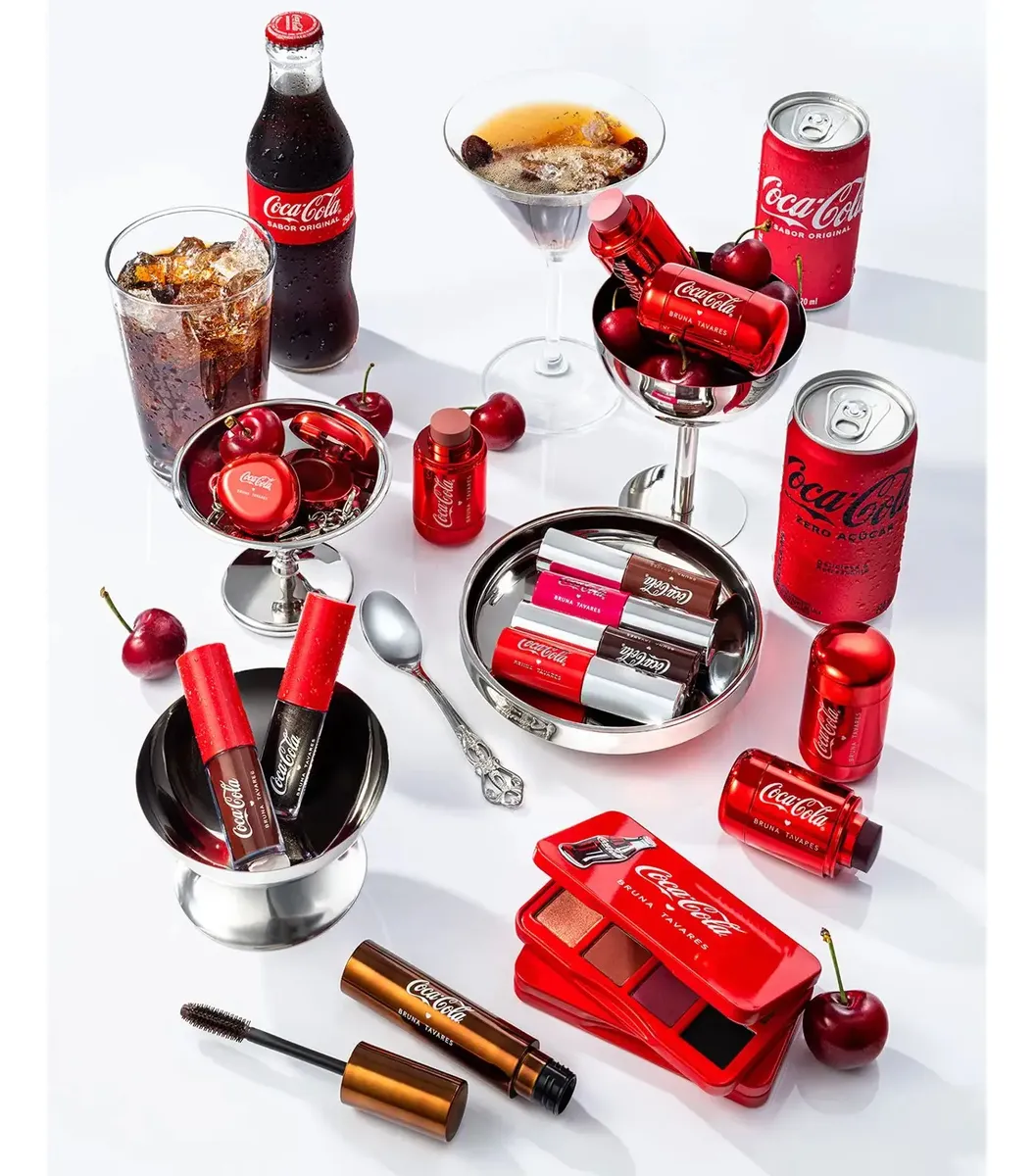 Balm Labial Refresh Your Lips Bruna Tavares Coca Cola 4,65g - Imagem 2